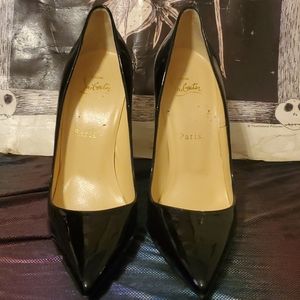 My real red-bottoms.They do not fit me:(